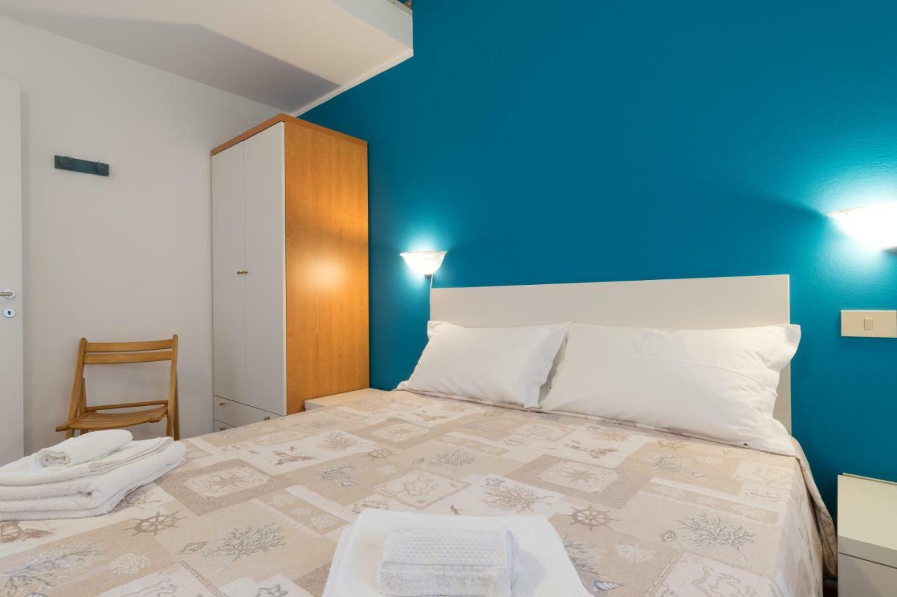 Villa Residenza Solemar à Bosa Marina Extérieur photo